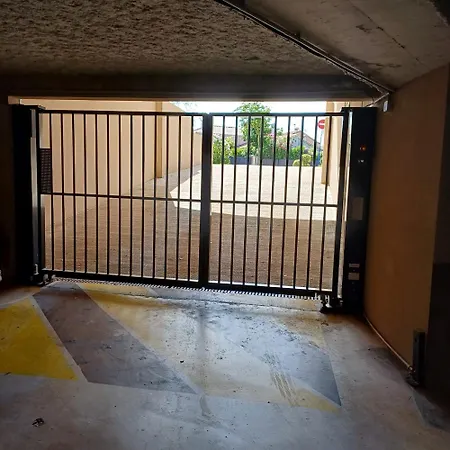 Maxime - Superbe Neuf Classe 4 Etoiles Apartament